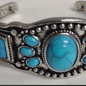 Vintage Turquoise Cuff